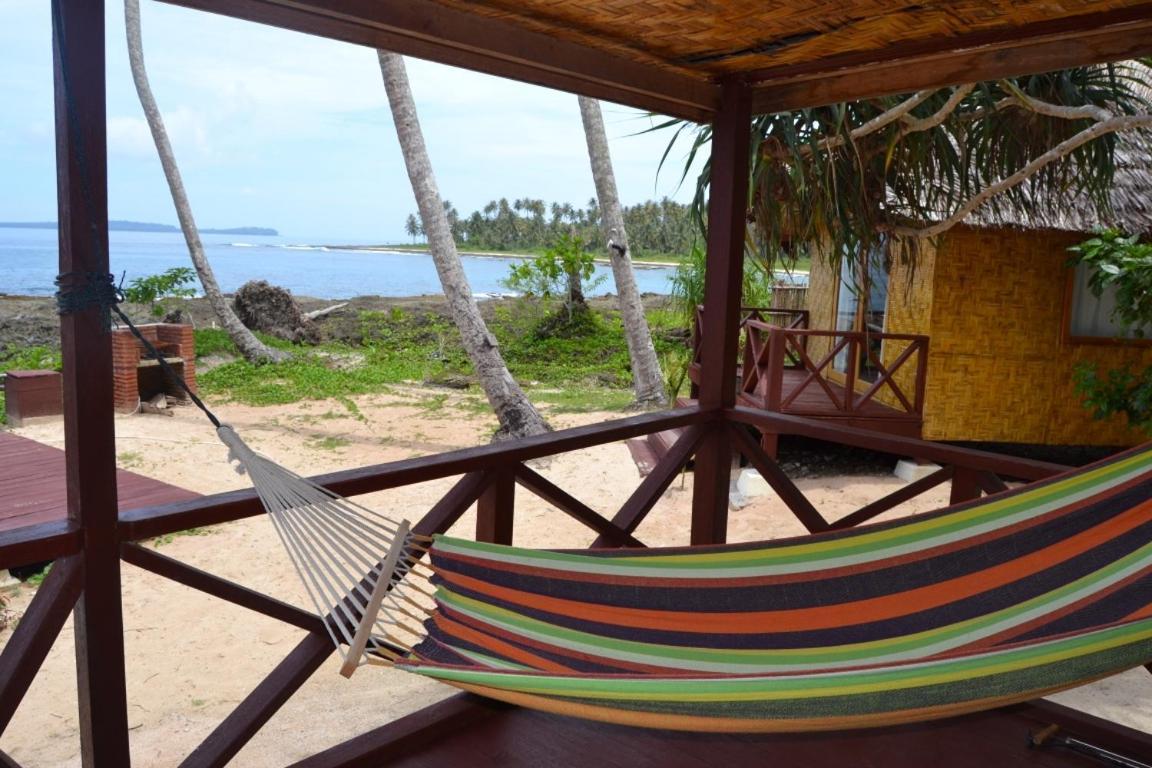Simeulue Surflodges Lasikin ภายนอก รูปภาพ