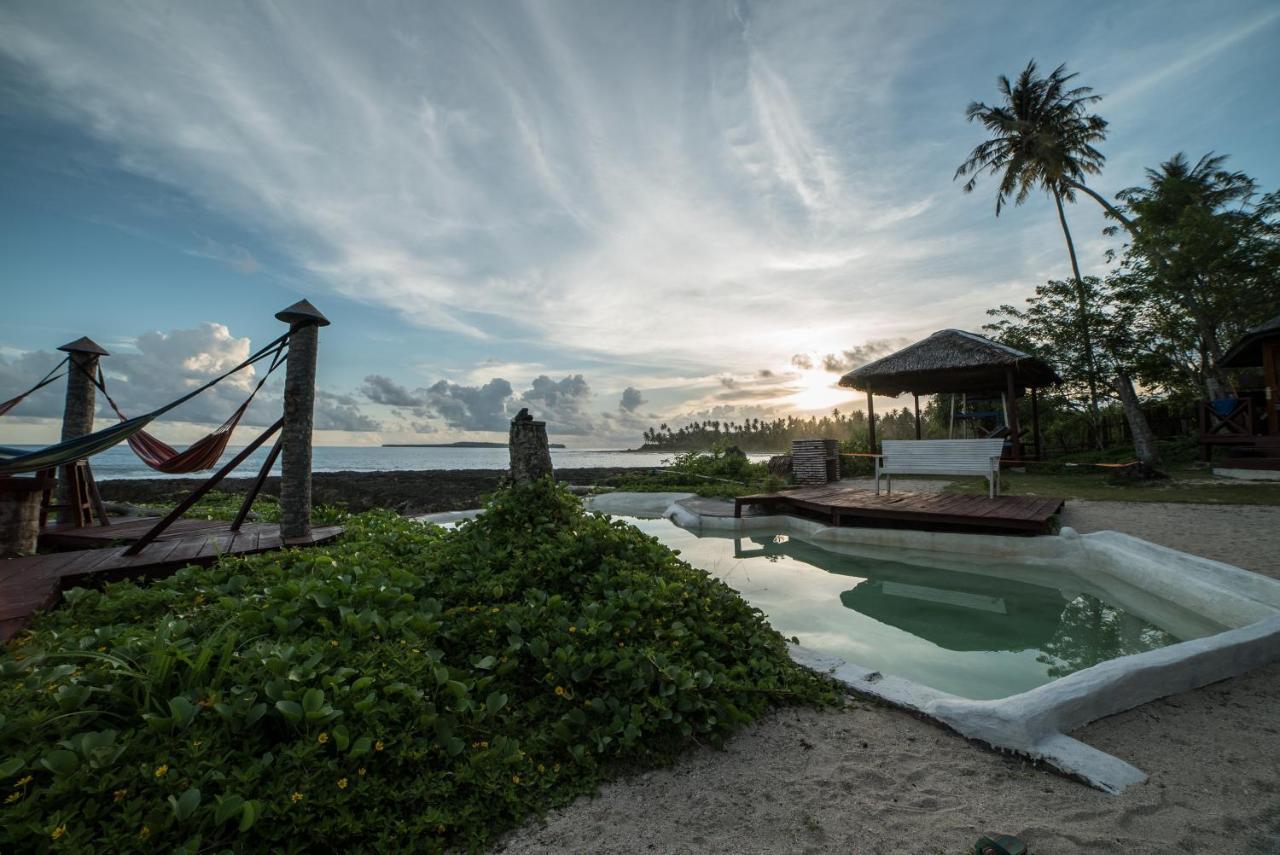 Simeulue Surflodges Lasikin ภายนอก รูปภาพ
