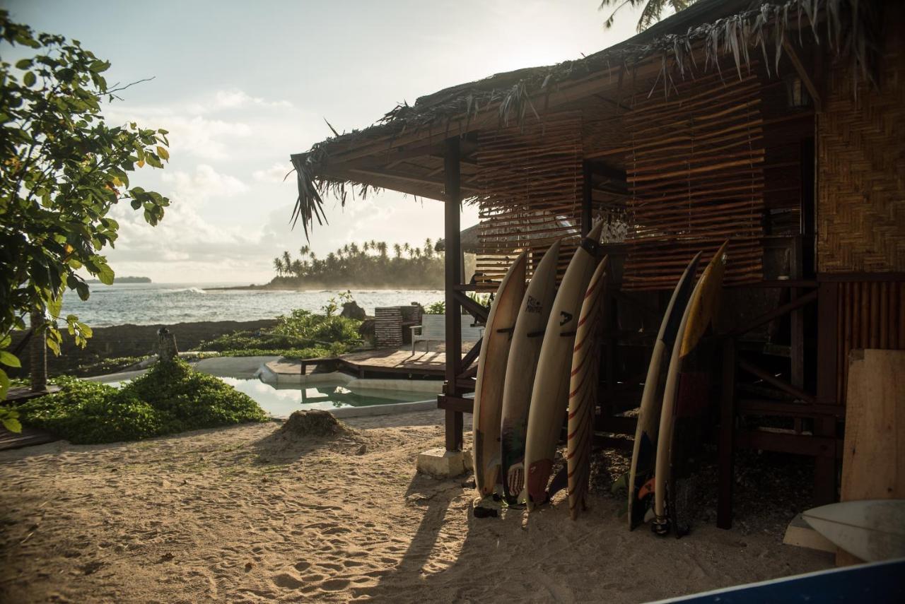 Simeulue Surflodges Lasikin ภายนอก รูปภาพ
